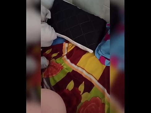 ❤️ Mening xonadoshim uyda yolg'iz qoladi, chunki eri ta'tilga ketadi va men uni sikish va eshagini sut bilan to'ldirish imkoniyatidan foydalanaman ❌  seks  uz.porngipfy.ru